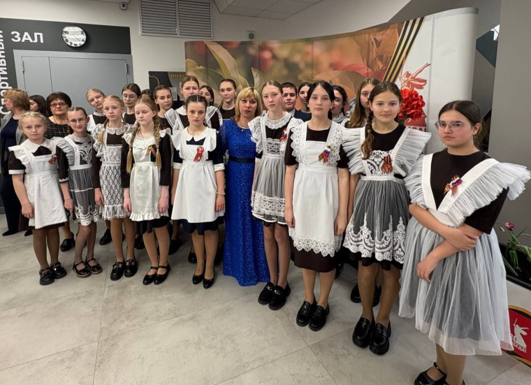 Хор "Поющее детство".